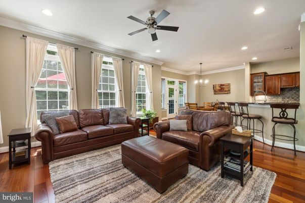 Dining room, Interior, Living room, Pendant Lights, Recessed Lighting, Wood Texture Flooring