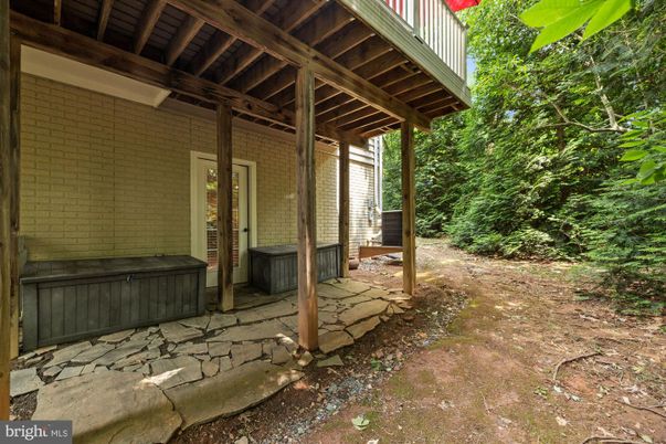 Exterior, Hot Tub