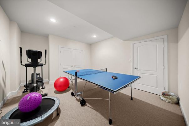 Fitness Equipment, Game Room, Interior, Recessed Lighting