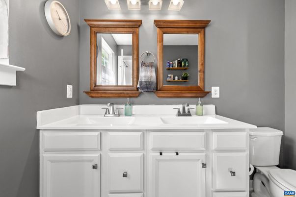 Bathroom, Dual Sink Vanities, Interior