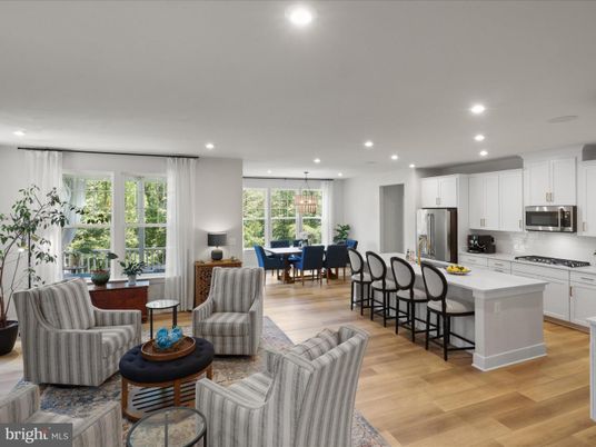 Dining room, Interior, Kitchen, Living room, Pendant Lights, Recessed Lighting, Stainless Steel Appliances, Wood Texture Flooring