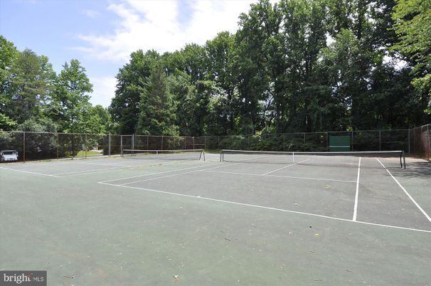 Exterior, Tennis Courts