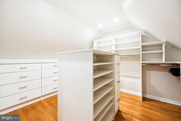 Interior, Recessed Lighting, Walk-in Closets, Wood Texture Flooring