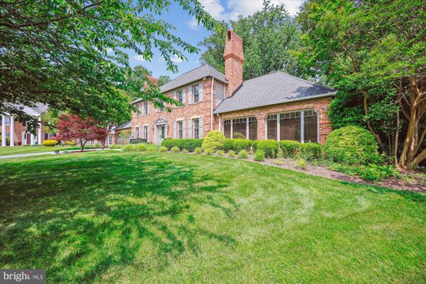 Backyard, Exterior, Facade, Brick Facade, Georgian