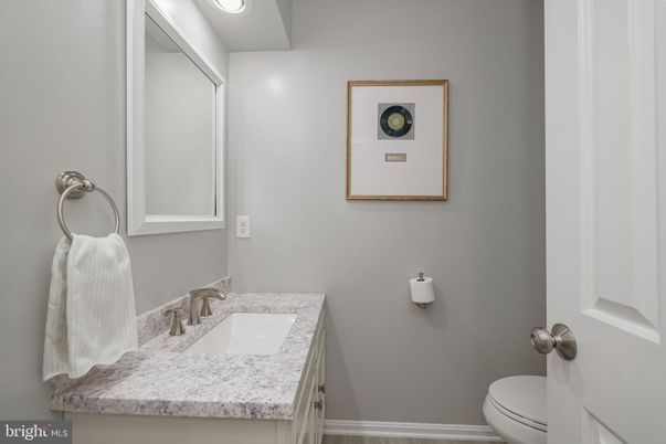 Bathroom, Interior, Recessed Lighting, Wood Texture Flooring