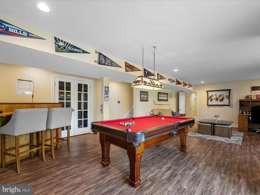Billiard Table, Game Room, Interior, Pendant Lights, Recessed Lighting, Wood Texture Flooring