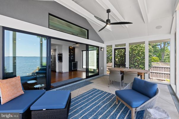 Interior, Sun Room, Water, Wood Texture Flooring