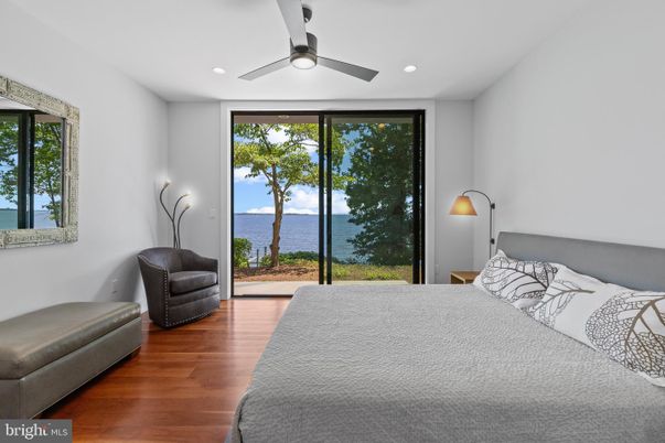 Bedroom, Interior, Recessed Lighting, Water, Wood Texture Flooring