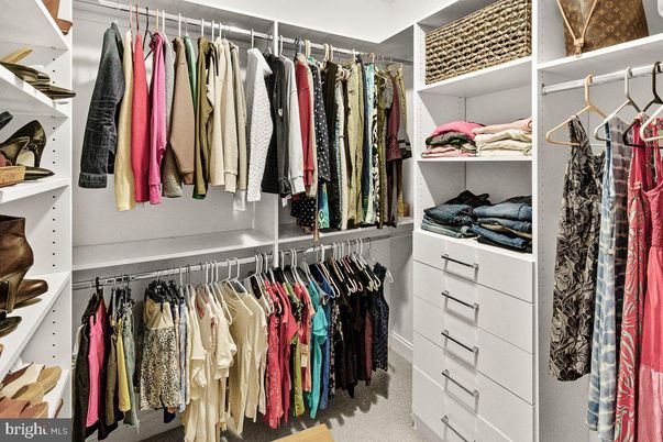 Interior, Walk-in Closets