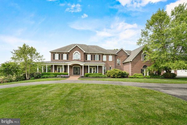 Backyard, Exterior, Facade, Brick Facade, French Provincial