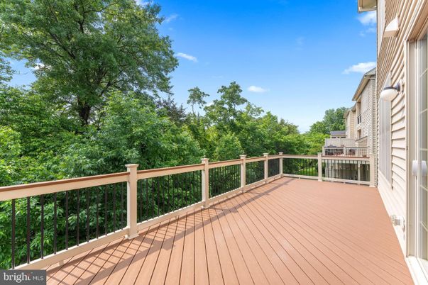 Exterior, Wood Texture Flooring