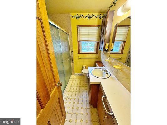 Bathroom, Dual Sink Vanities, Glass Shower, Interior