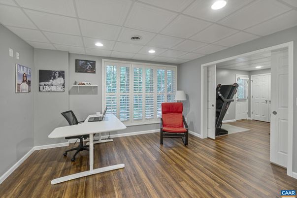 Fitness Equipment, Home Office, Interior, Recessed Lighting, Wood Texture Flooring