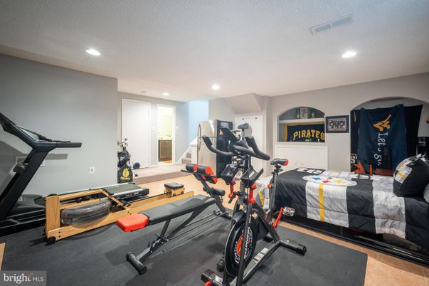 Fitness Equipment, Interior, Recessed Lighting
