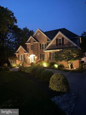Exterior, Facade, Brick Facade, Brick Traditional