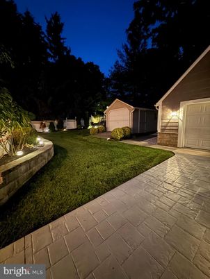 Backyard, Detached Garage, Exterior