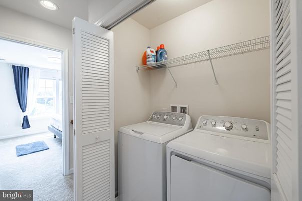 Interior, Recessed Lighting, Utility Closets, Washer