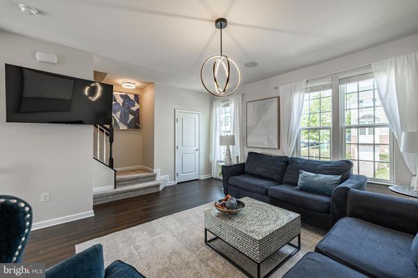 Interior, Living room, Pendant Lights, Wood Texture Flooring
