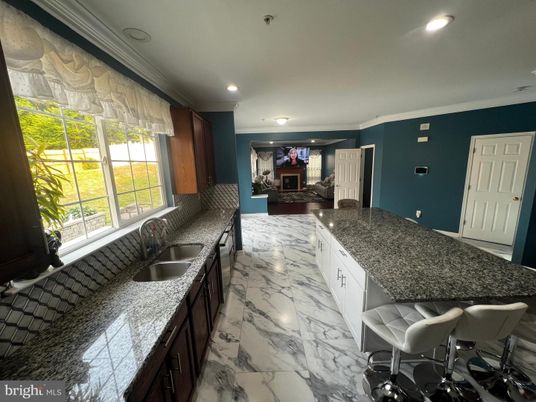 Interior, Kitchen, Marble, Recessed Lighting
