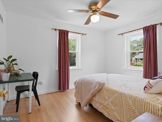 Bedroom, Home Office, Interior, Wood Texture Flooring