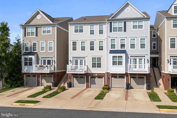 Attached, Exterior, Facade, Brick Facade, Rowhouse