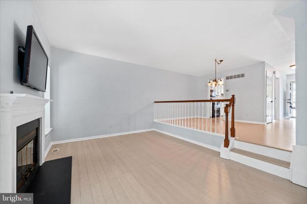 Fireplace, Interior, Pendant Lights, Wood Texture Flooring