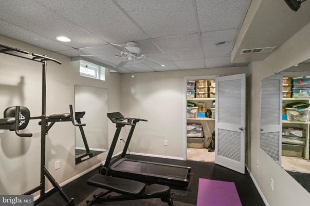 Fitness Equipment, Interior, Recessed Lighting