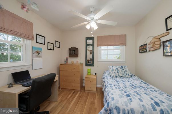 Bedroom, Home Office, Interior, Wood Texture Flooring