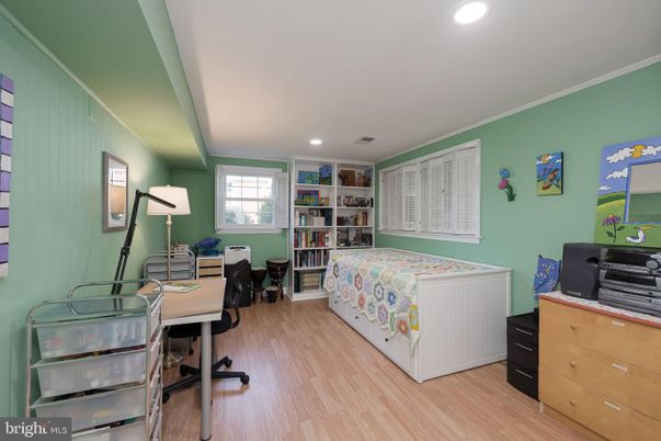 Home Office, Interior, Recessed Lighting, Wood Texture Flooring