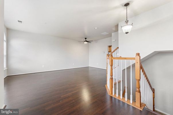 Interior, Pendant Lights, Recessed Lighting, Wood Texture Flooring