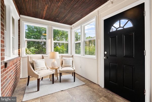 Interior, Sun Room, Wooden Ceilings