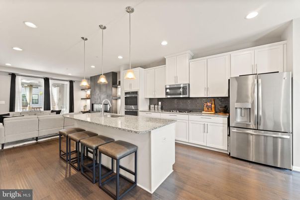 Interior, Kitchen, Living room, Pendant Lights, Recessed Lighting, Stainless Steel Appliances, Wood Texture Flooring