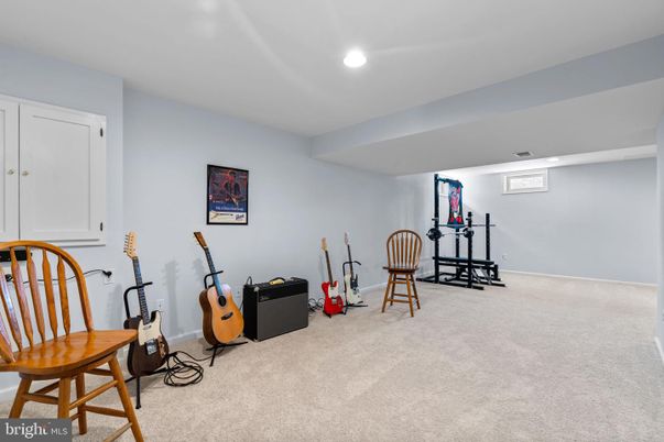 Fitness Equipment, Interior, Recessed Lighting