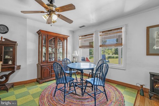 Dining room, Fireplace, Interior