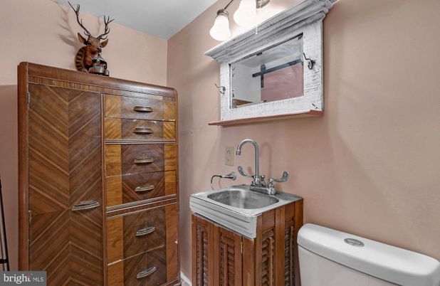 Bathroom, Interior