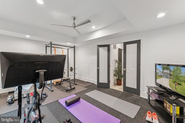 Fitness Equipment, Interior, Recessed Lighting