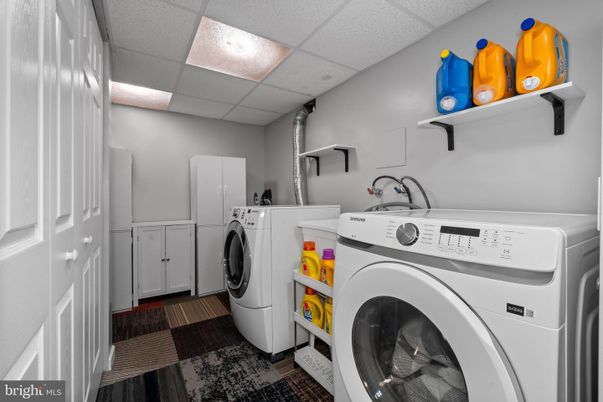 Interior, Washer
