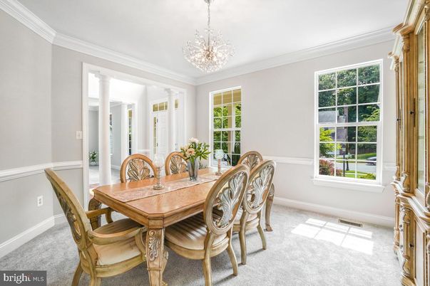 Chandelier, Dining room, Interior