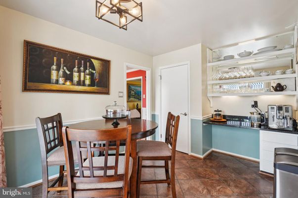 Dining room, Interior