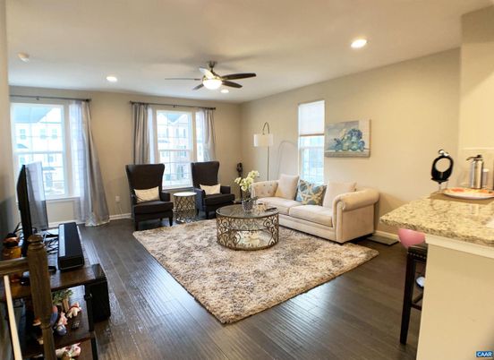 Interior, Living room, Recessed Lighting, Wood Texture Flooring