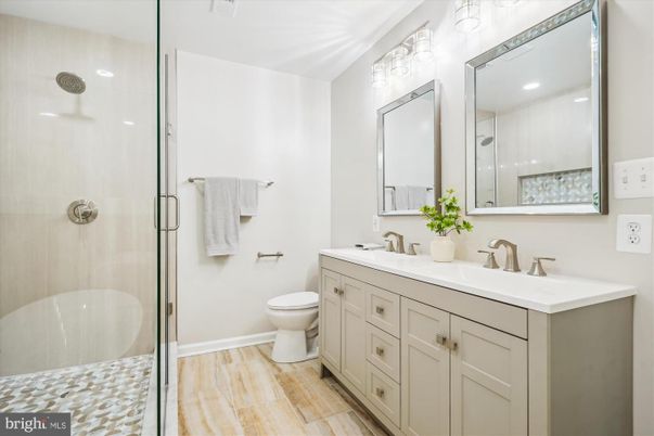 Bathroom, Dual Sink Vanities, Glass Shower, Interior