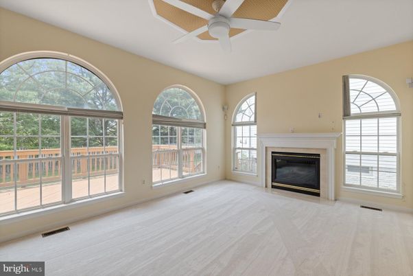 Empty room, Fireplace, Interior