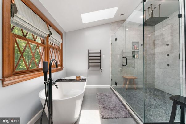 Bathroom, Free Standing Baths, Glass Shower, Interior, Recessed Lighting