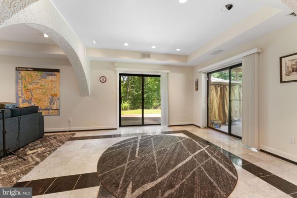 Interior, Recessed Lighting