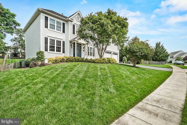 Attached, Backyard, Exterior, Facade, Georgian