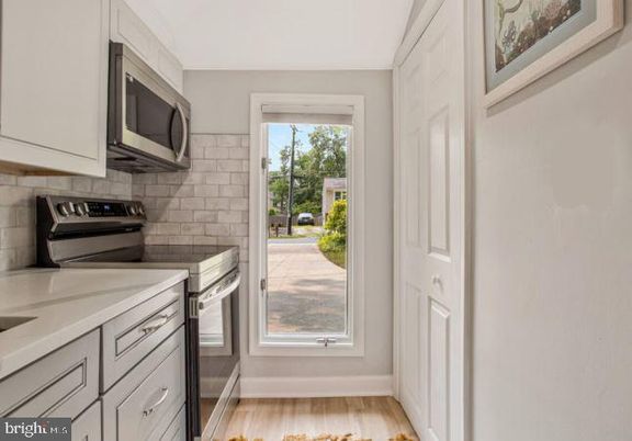 Interior, Kitchen, Stainless Steel Appliances, Wood Texture Flooring