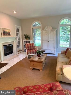 Fireplace, Interior, Living room, Recessed Lighting