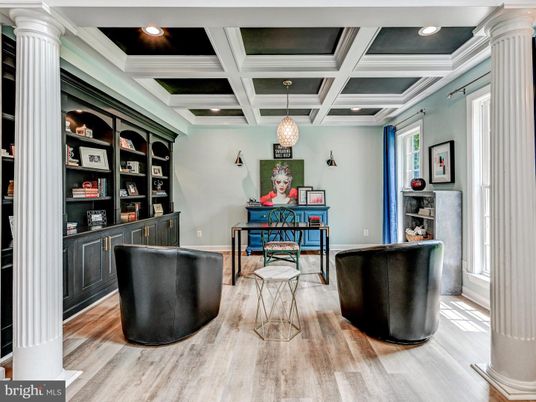 Interior, Pendant Lights, Recessed Lighting, Wood Texture Flooring