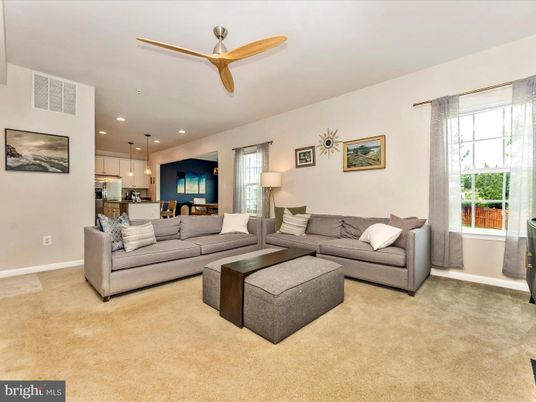 Interior, Kitchen, Living room, Pendant Lights, Recessed Lighting