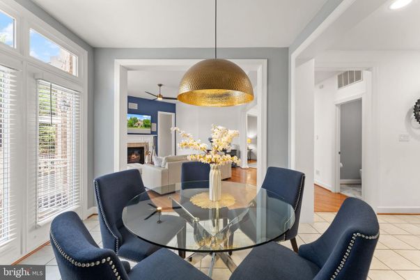 Dining room, Fireplace, Interior, Pendant Lights, Recessed Lighting